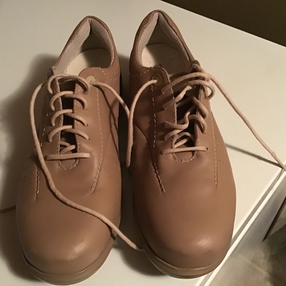 Ladies walking shoes